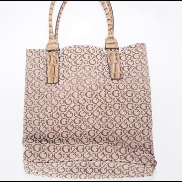 Guess Monogram Logo Print Shoulder Bag - Picture 4 of 8